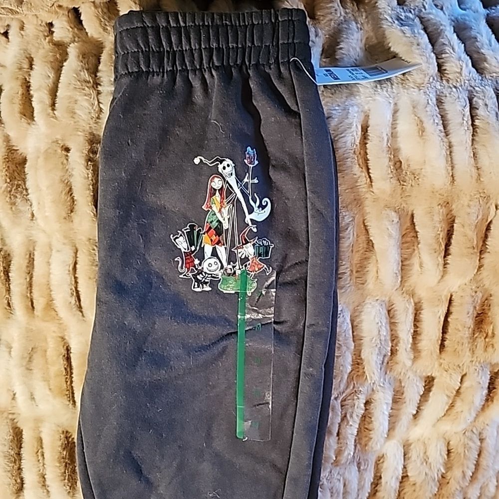 NWT Nightmare before Christmas Kid's sweatpants Size-m